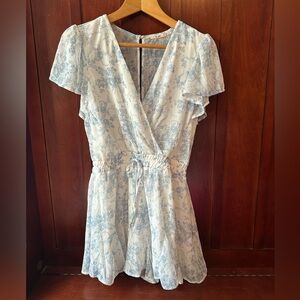 Mi Ami size medium Blue and white floral romper